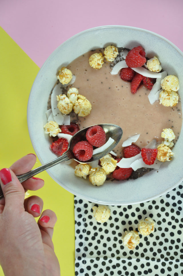 Frozen Smoothie Bowl mit Knalle Topping